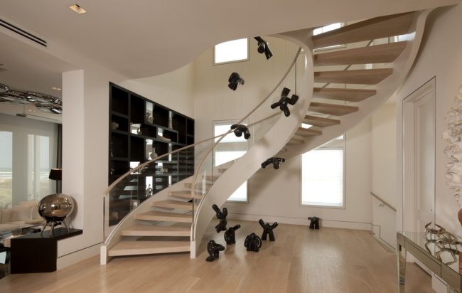 15-Uplifting-Modern-Staircase-Designs-For-Your-New-Home-1
