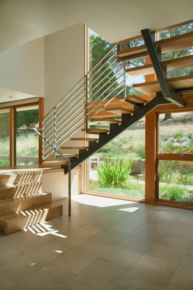 15-Uplifting-Modern-Staircase-Designs-For-Your-New-Home-6